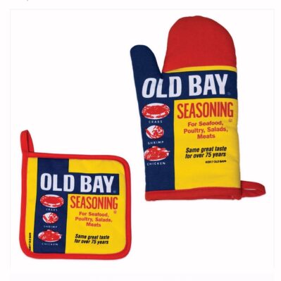 Old Bay Kitchen Set Mitten and Pot Holder